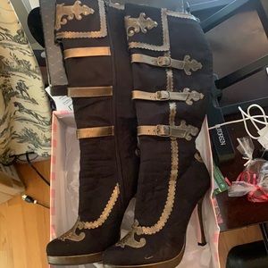 Stiletto boots size 9 black w/gold embellishment